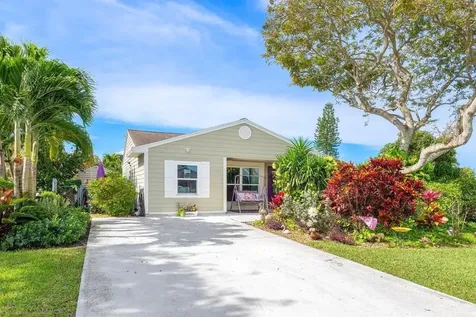 5495 Courtney Circle Boynton Beach FL 33472