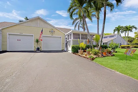 2502 SE Tropical East Circle Port St Lucie FL 34952