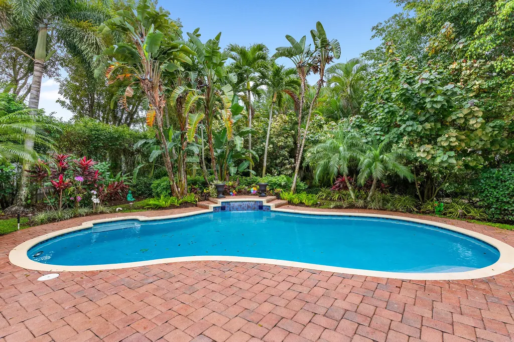 16415 Via Venetia W Delray Beach FL 33484