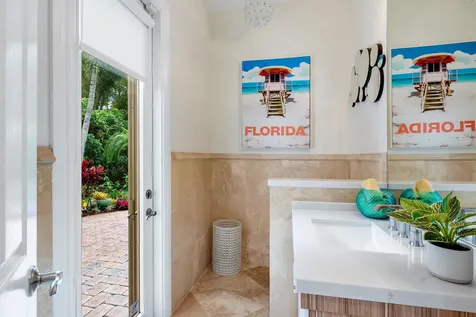 16415 Via Venetia W Delray Beach FL 33484