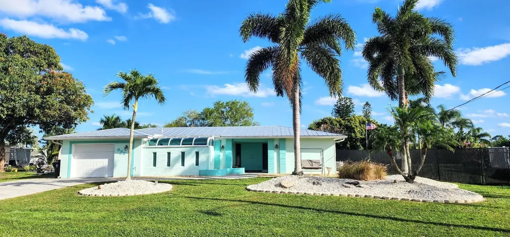 683 SE Harborview Drive Port St Lucie FL 34983