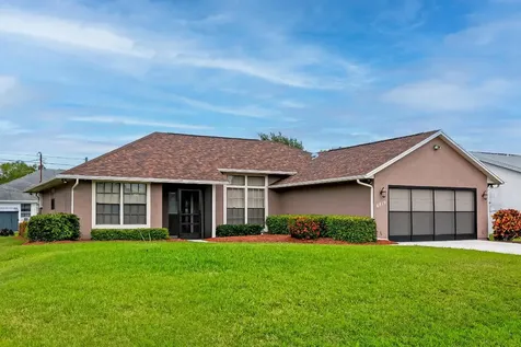 6819 NW Dragon Street Port St Lucie FL 34983