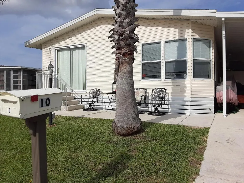 10 Indigo Lane Port St Lucie FL 34952