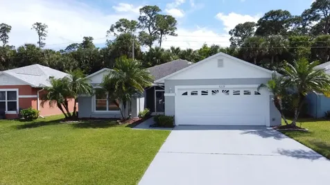 6229 Alexandria Circle Fort Pierce FL 34982