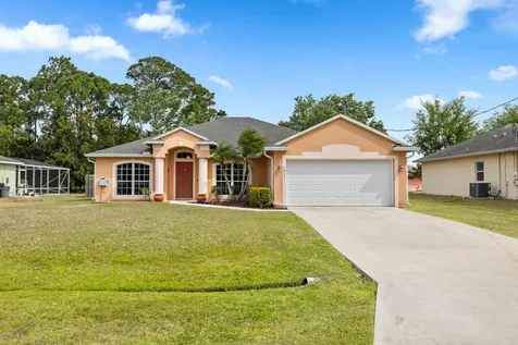 5937 NW Brenda Circle Port St Lucie FL 34986