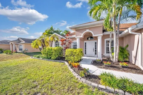 671 SW Hoffenberg Avenue Port St Lucie FL 34953