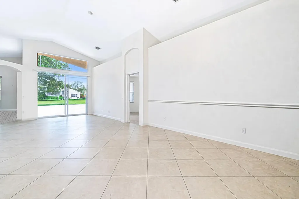 8200 Playa Del Sur Boulevard Lake Worth FL 33467