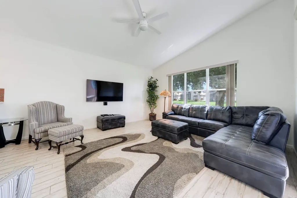 8200 Playa Del Sur Boulevard Lake Worth FL 33467