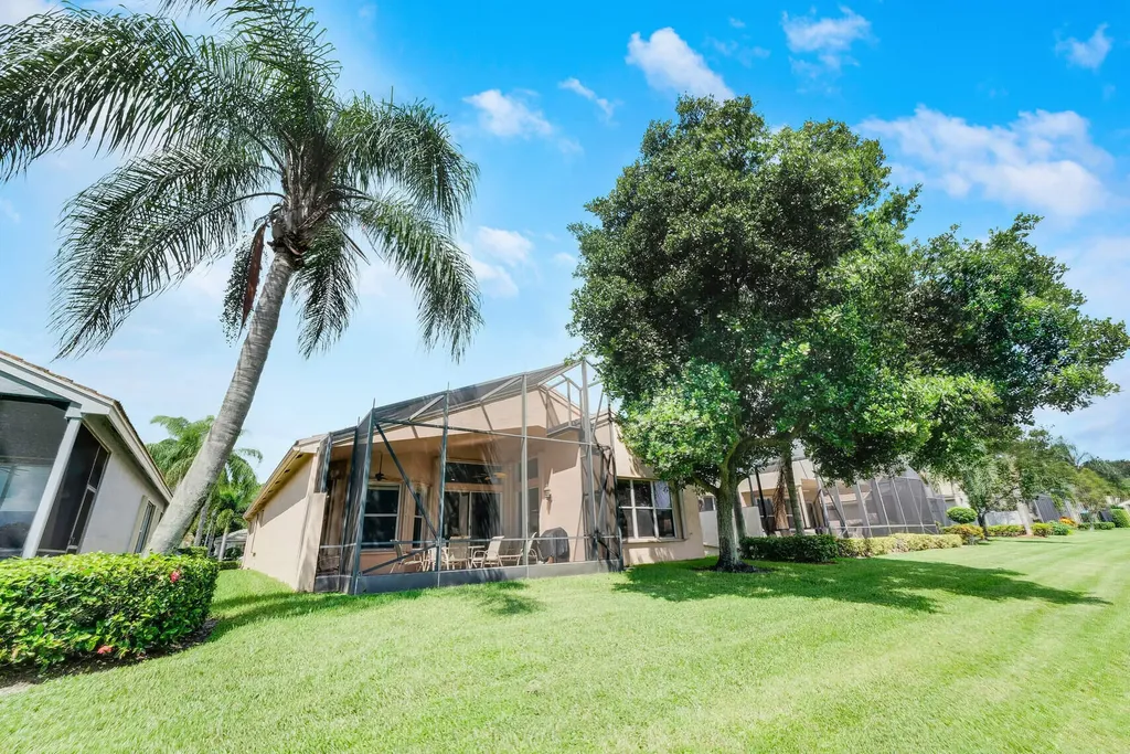 8200 Playa Del Sur Boulevard Lake Worth FL 33467