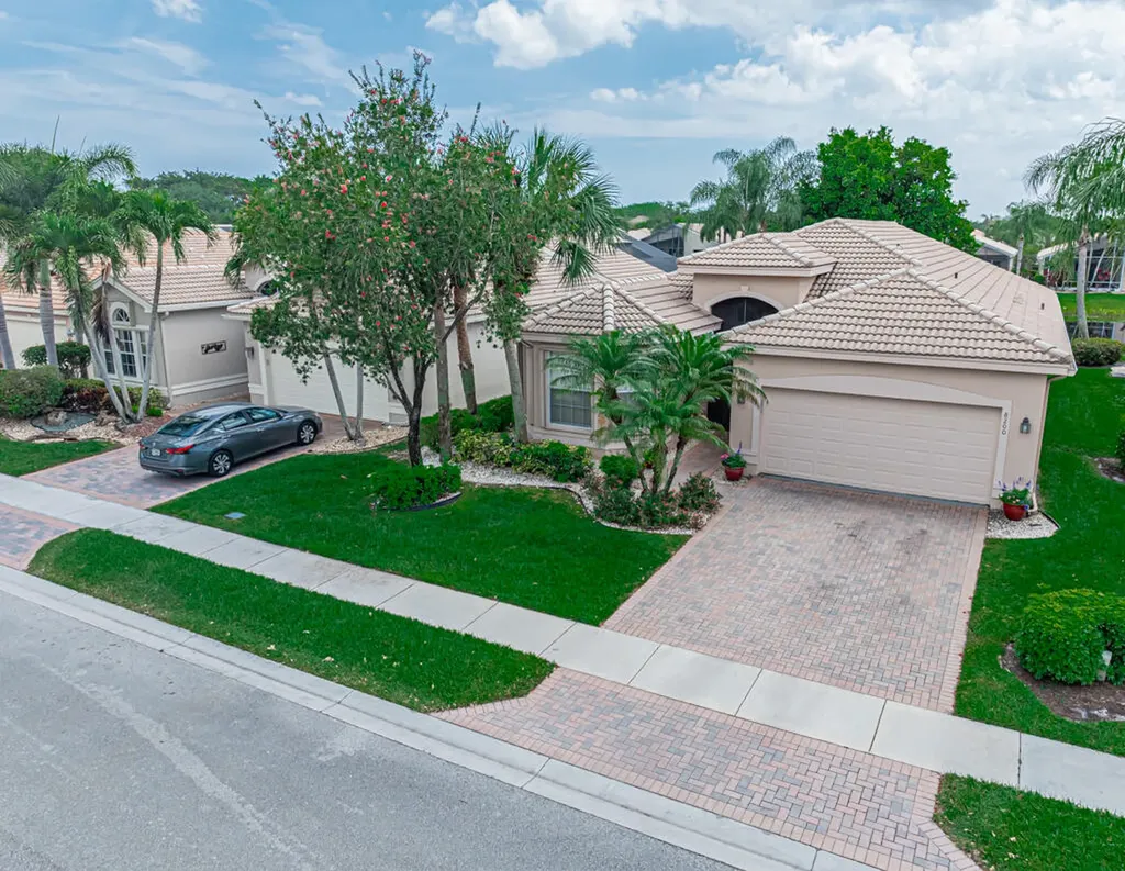 8200 Playa Del Sur Boulevard Lake Worth FL 33467
