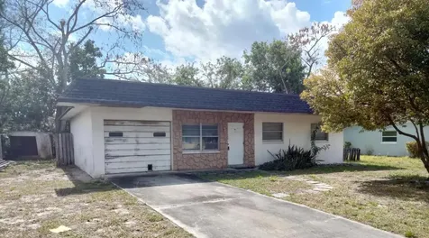 1640 SE Arapaho Avenue Stuart FL 34994