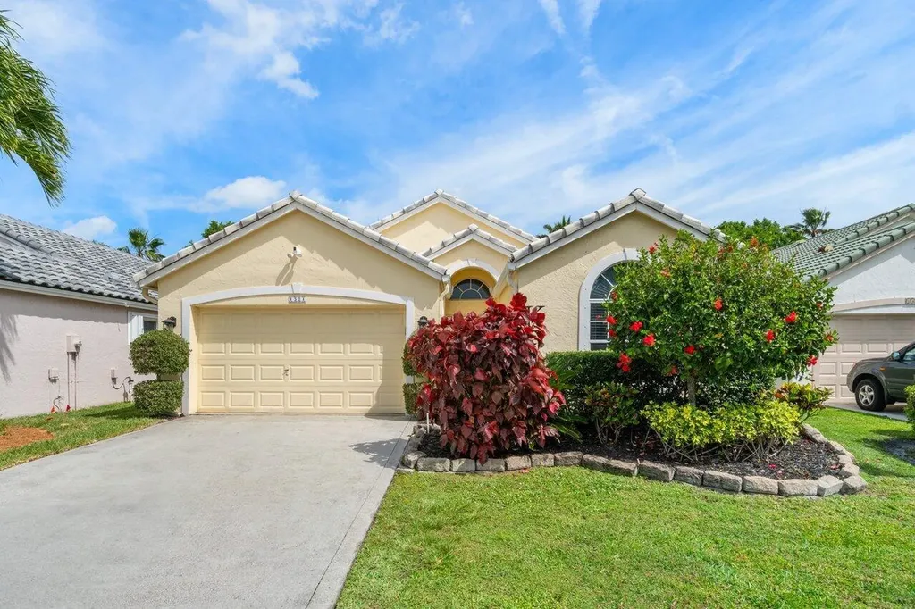 1581 Carriage Brooke Drive Wellington FL 33414