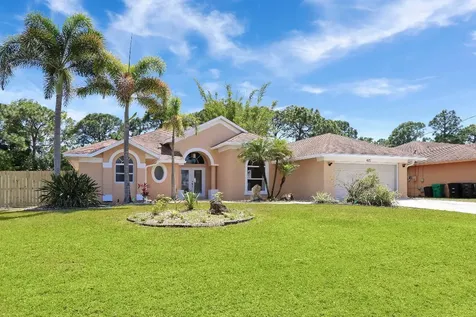 6171 NW East Deville Circle Port St Lucie FL 34986