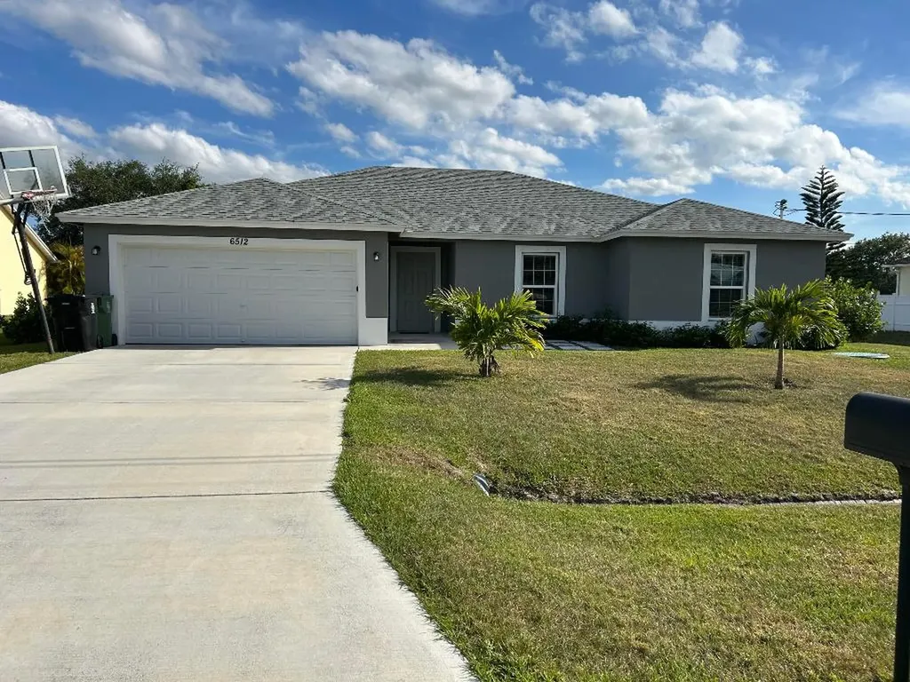6512 NW Hagberg Avenue Port St Lucie FL 34986