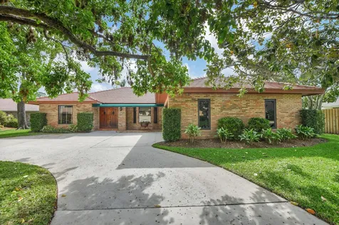 21792 Mountain Sugar Lane Boca Raton FL 33433