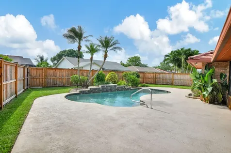 21792 Mountain Sugar Lane Boca Raton FL 33433