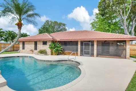 21792 Mountain Sugar Lane Boca Raton FL 33433