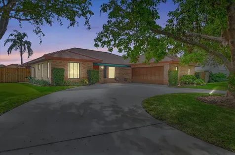 21792 Mountain Sugar Lane Boca Raton FL 33433