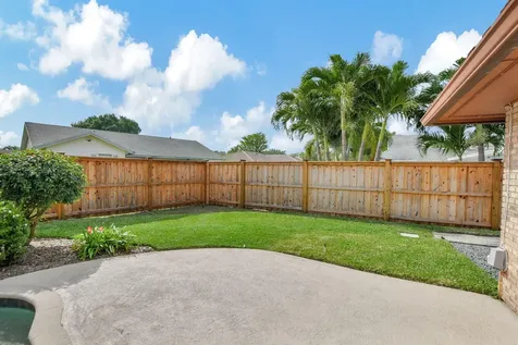 21792 Mountain Sugar Lane Boca Raton FL 33433