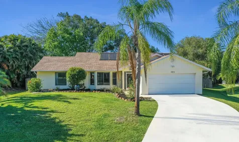 1273 SW Albenga Avenue Port St Lucie FL 34953