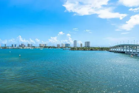 2640 Lake Shore Drive Riviera Beach FL 33404