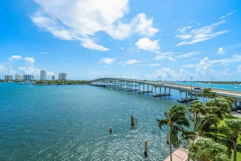 2640 Lake Shore Drive Riviera Beach FL 33404