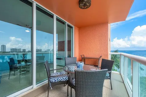 2640 Lake Shore Drive Riviera Beach FL 33404