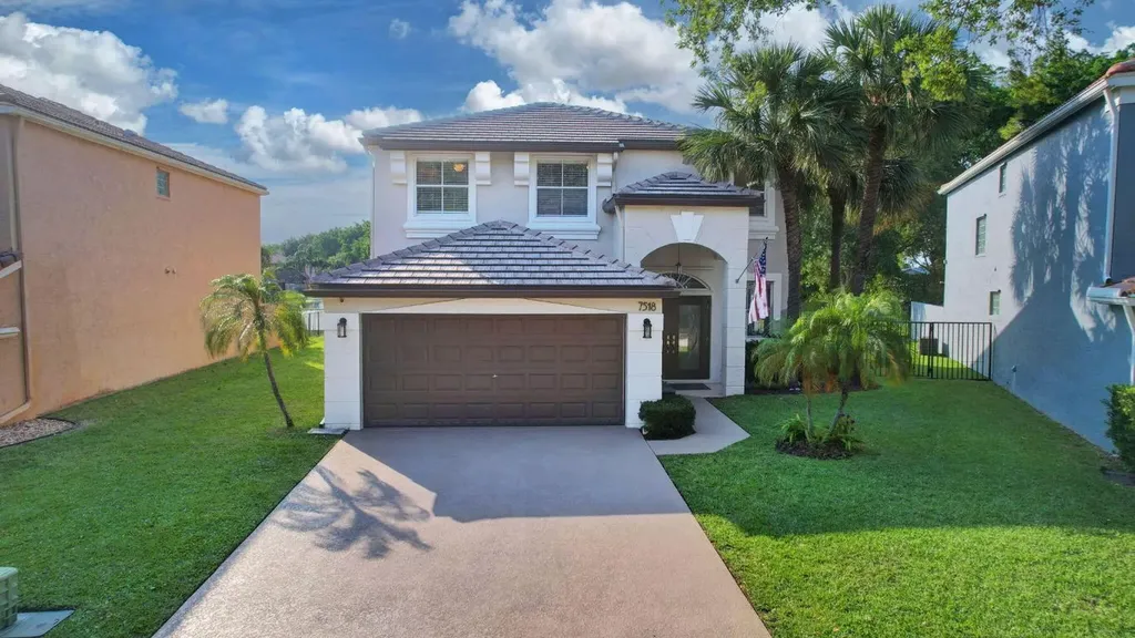7518 Oak Grove Circle Lake Worth FL 33467