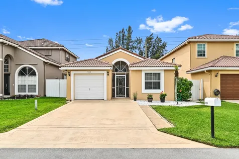 7806 Springfield Lake Drive Lake Worth FL 33467