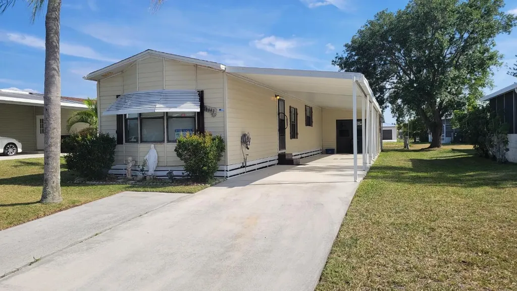 14441 Azucena Court Fort Pierce FL 34951