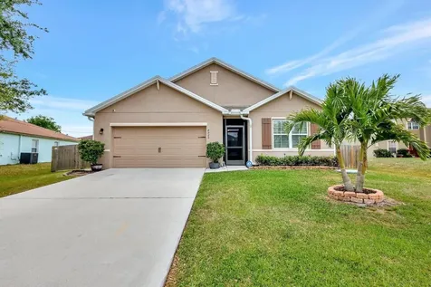 4520 SW Oscar Court Port St Lucie FL 34953