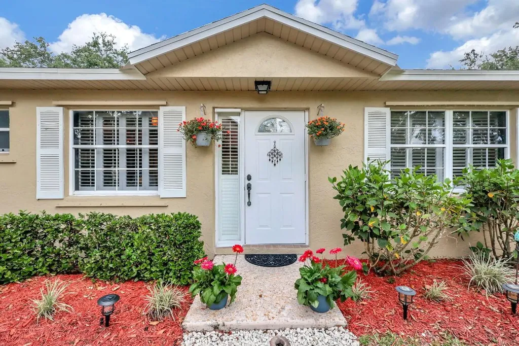 401 Maplewood Drive Greenacres FL 33415