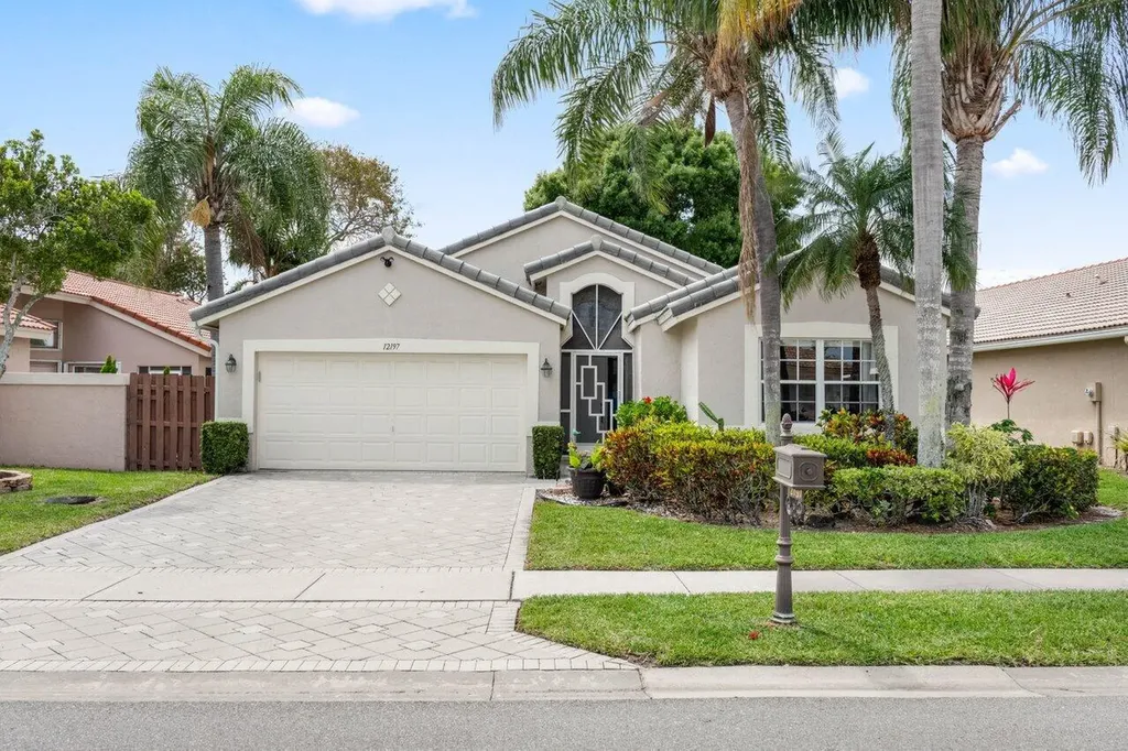 12197 Castle Pines Road Boynton Beach FL 33437