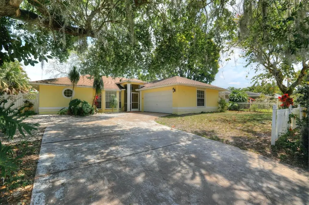 1245 George Street Sebastian FL 32958