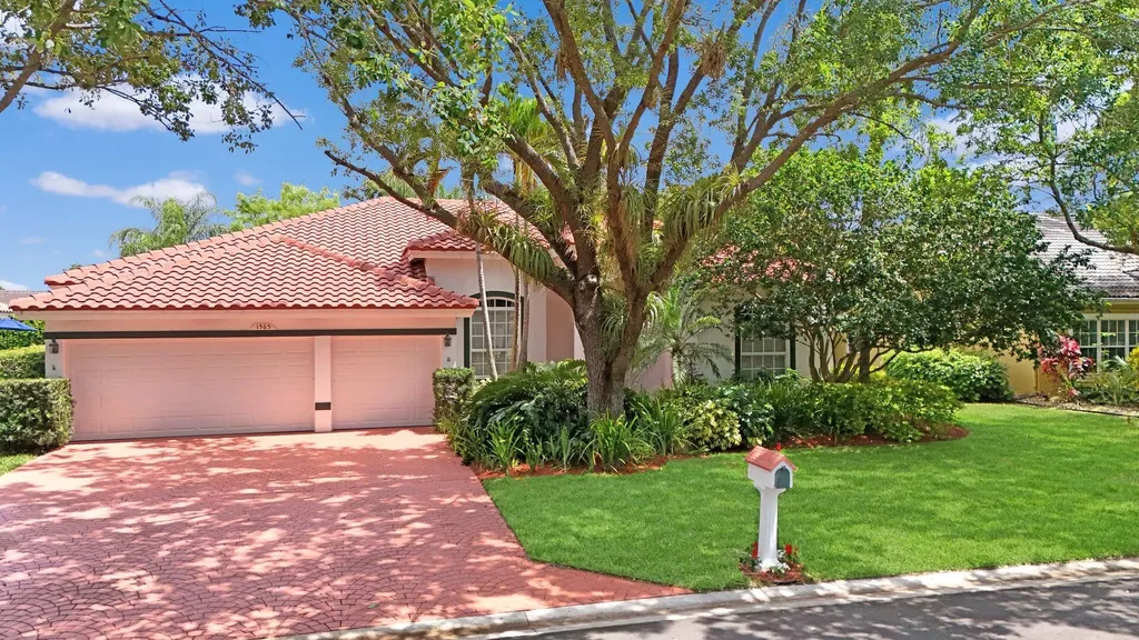 1565 NW 102nd Way Coral Springs FL 33071