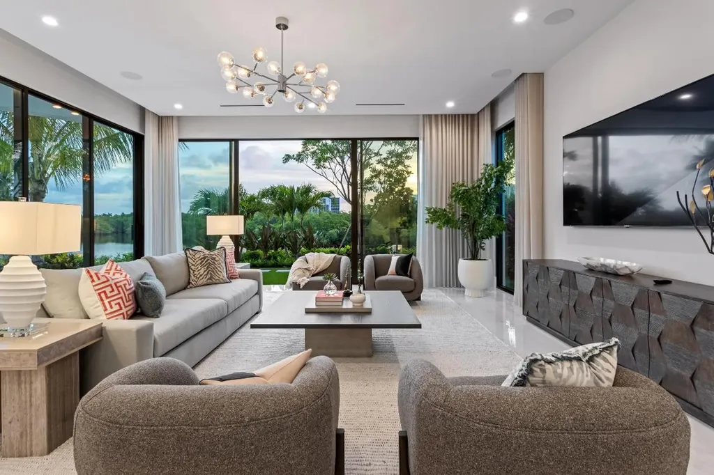4111 Ibis Point Circle Boca Raton FL 33431