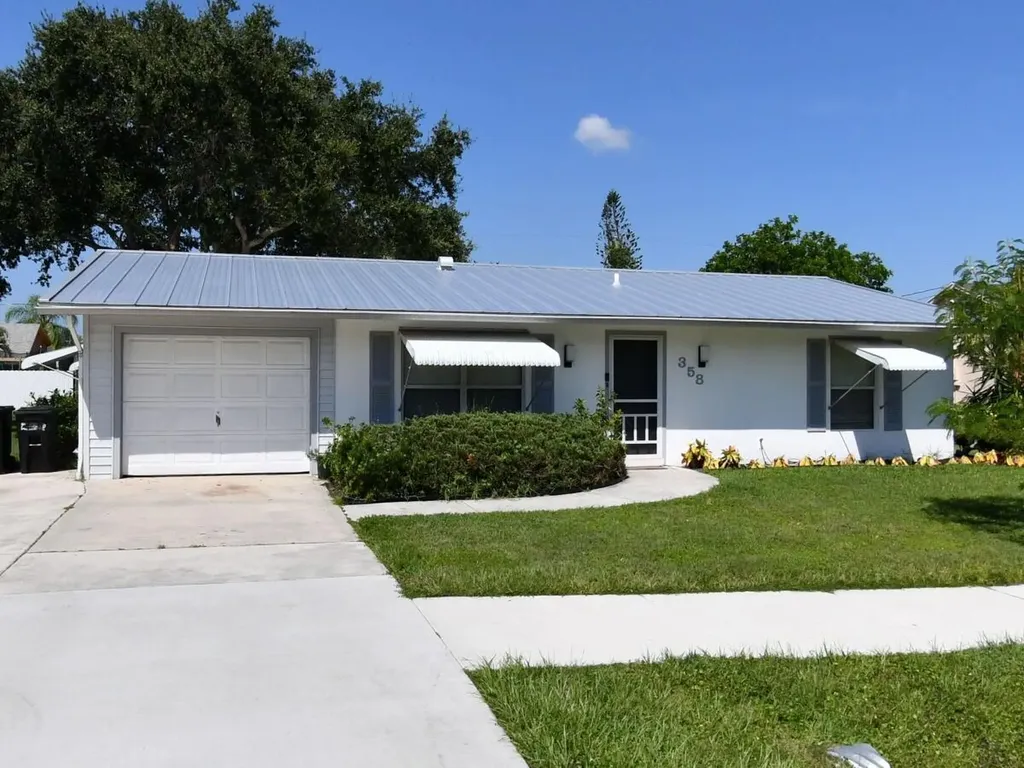 358 NW Curtis Street Port St Lucie FL 34983