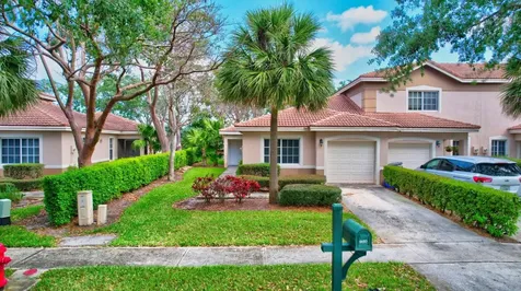 6683 Old Farm Trail Boynton Beach FL 33437
