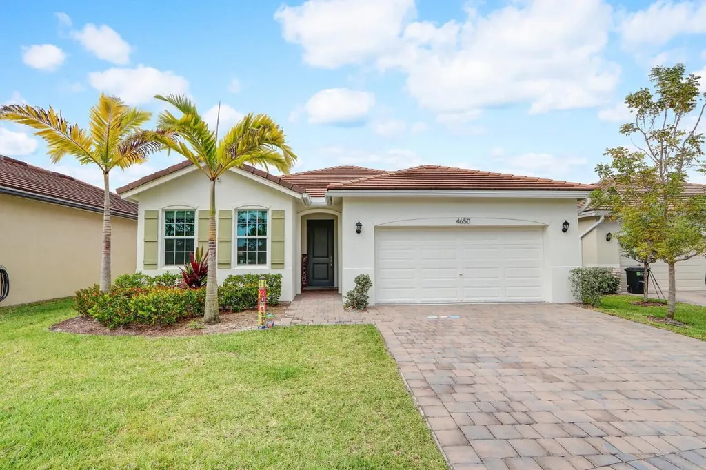 4650 NW Exchange Avenue Jensen Beach FL 34957