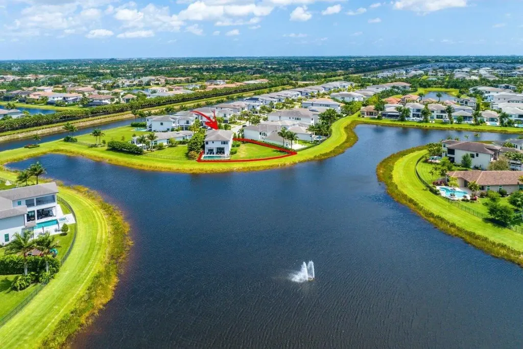 9180 Benedetta Place Boca Raton FL 33496