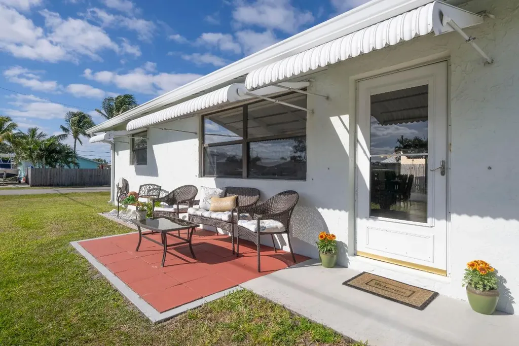 4556 SE Beckett Avenue Stuart FL 34997
