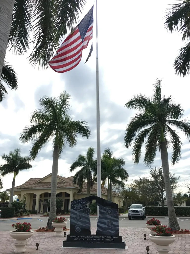 2098 SW Newport Isle Boulevard Port St Lucie FL 34953