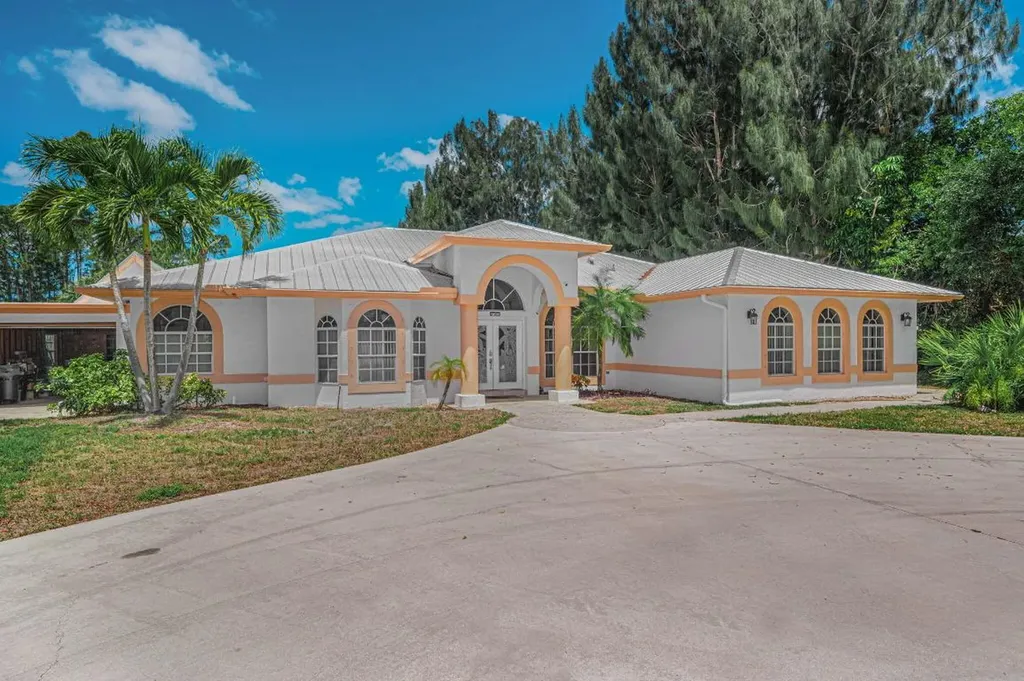 3167 SW Bessey Creek Trail Palm City FL 34990