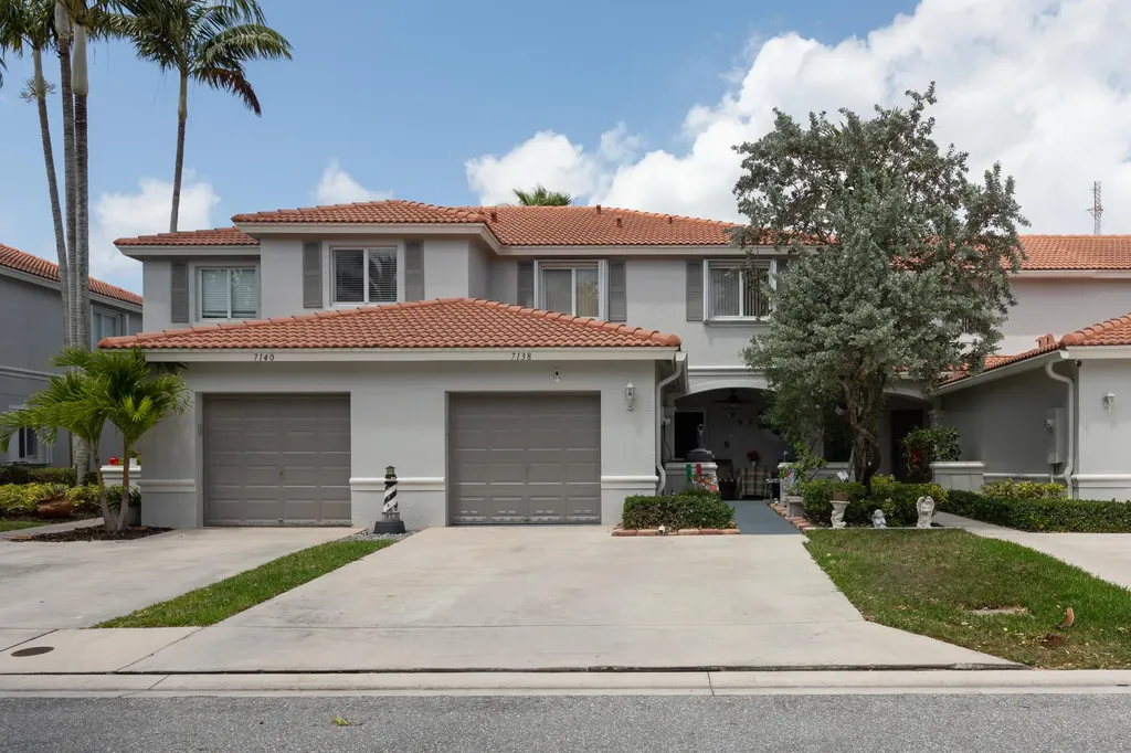 7138 Hawks Nest Terrace Riviera Beach FL 33407