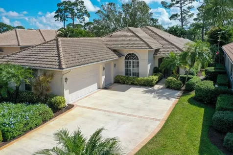 9501 Avenel Lane Port St Lucie FL 34986