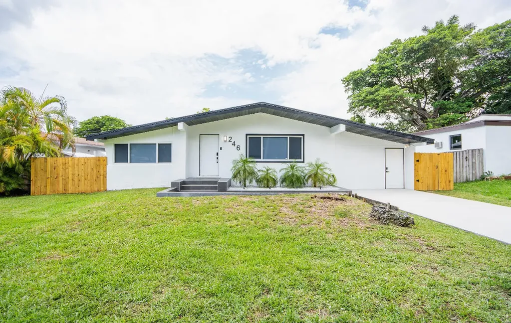 246 NE 118th Street Miami FL 33161
