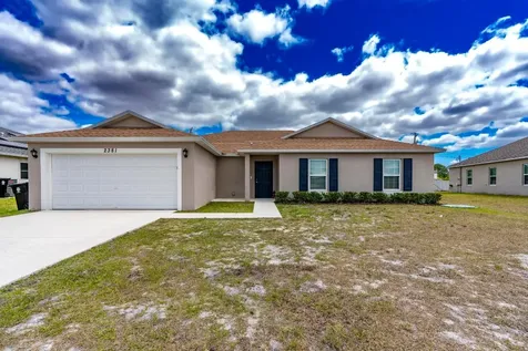2381 SW Vale Street Port St Lucie FL 34953