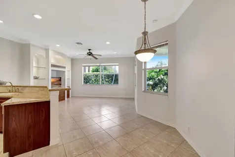 1907 Mariner Bay Boulevard Fort Pierce FL 34949