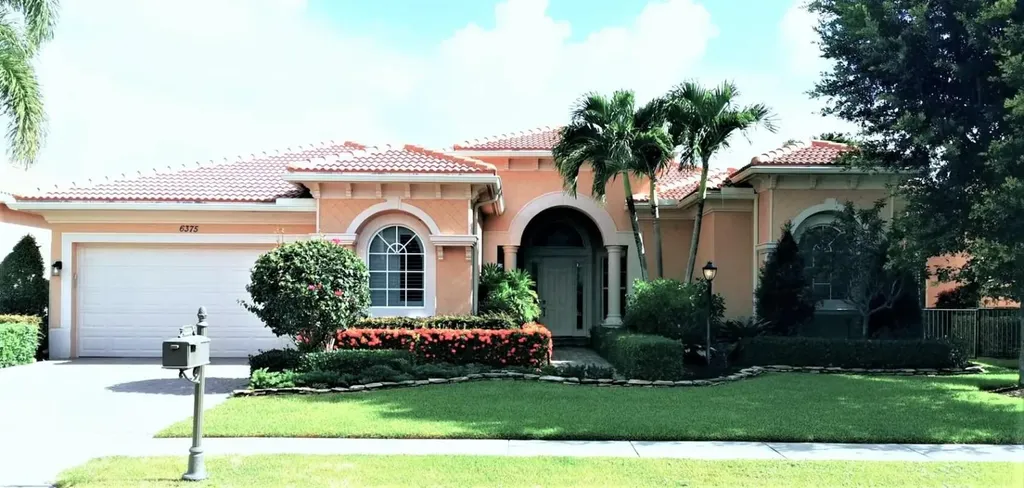 6375 Bellamalfi Street Boca Raton FL 33496