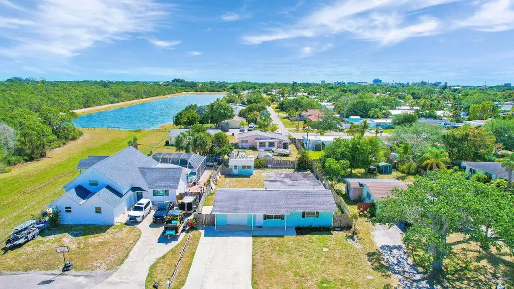 18929 SE Hillcrest Drive Jupiter FL 33469